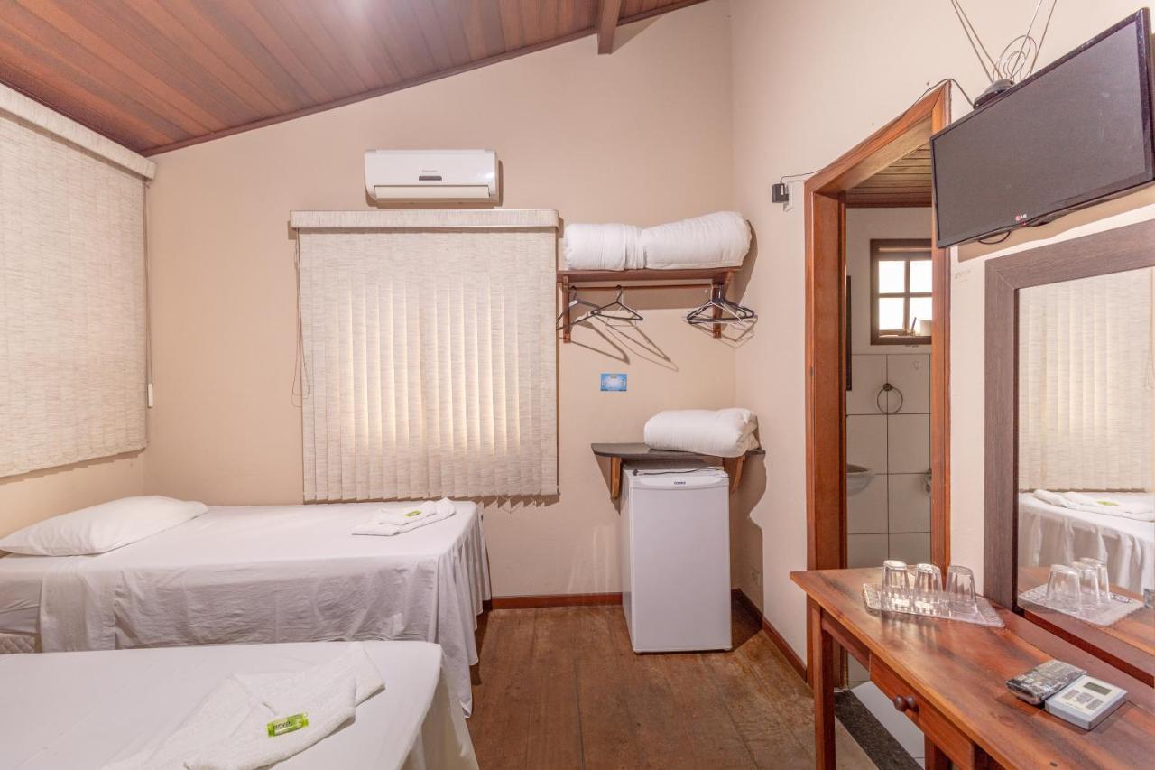 Quarto Triplo Básico